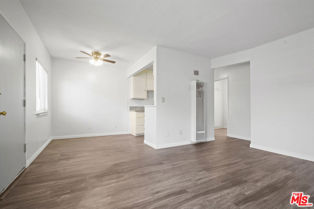 Location Location Location! Welcome to the fully renovated gorgeous apartment in Inglewood, CA. Inglewood is a prime location near the Pacific Coast with convenience to several beaches and parks. Aside from it's convenient location, there are a variety of shops, restaurants The Forum, LA Stadium at Hollywood Park to visit and enjoy. The apartment has been fully remodeled with fresh paint throughout, new light fixtures, new window blinds, new flooring, with a bright open floor plan and the it's comfy with everything that one would need to feel like home. The property boasts a range of amenities designed to enhance your living experience. Enjoy a refresing dip in the swimming pool on sunny days or simply relax by the poolside. An on-site manager is always available to assist with any needs or concerns, ensuring a hassle-free living experience. Parking is not issue as the apartment has 1 covered parking space designated to the unit. Agents please read private remarks for showing instructions and offers. Pet friendly building. Tenant pays for electricity and gas utility. Owner pays water, trash and sewer utilities. Thank you in advance for showing our property and we look forward to working with you.