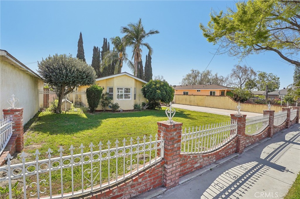 12916 Downey Avenue