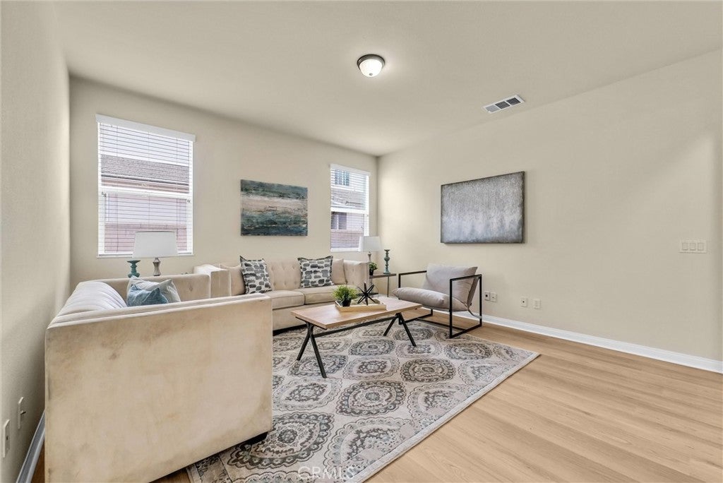 13901 Dellbrook