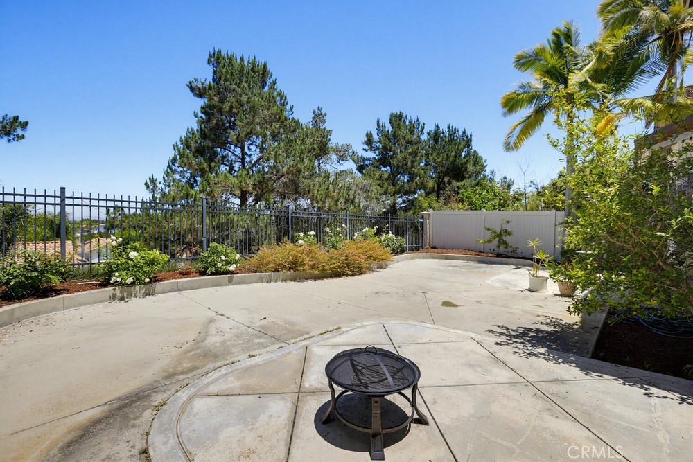 25851 Miramonte Drive, Mission Viejo CA 92692 - Photo 46