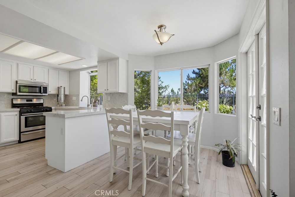 25851 Miramonte Drive, Mission Viejo CA 92692 - Photo 18
