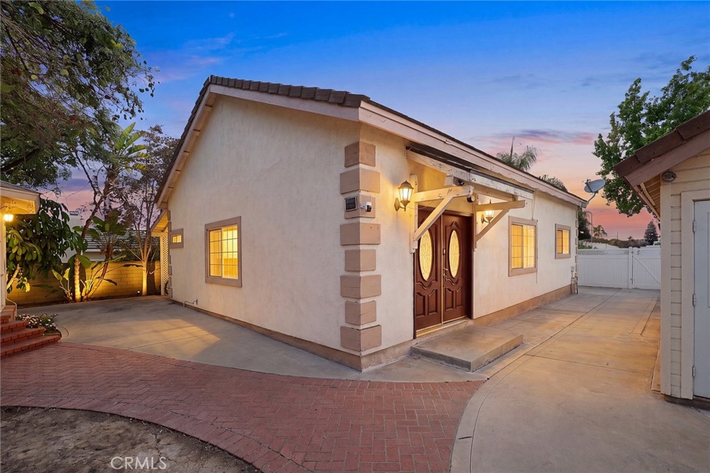 19742 19748 Castlebar Drive