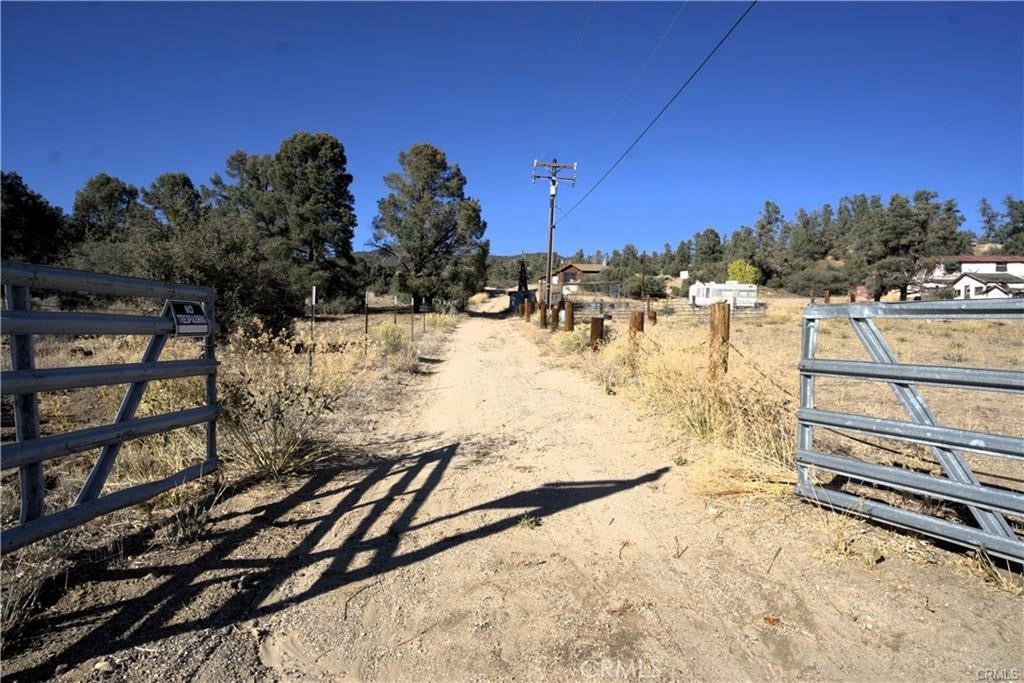37112 Adams Trail