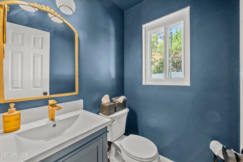 Tiny photo for 30611 Portside Place, Agoura Hills, CA 91301 (MLS # 226005032)