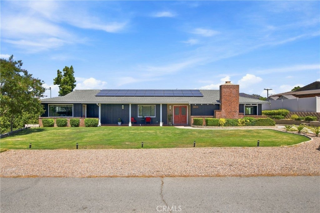 1019 Riverview Drive