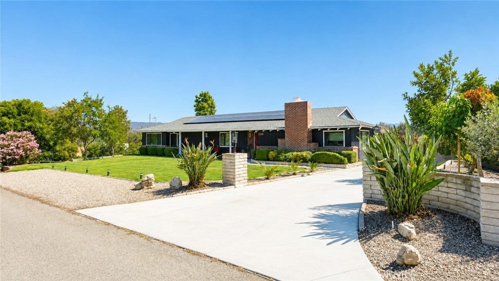 1019 Riverview Drive