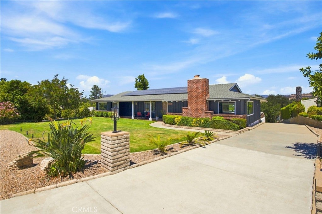 1019 Riverview Drive