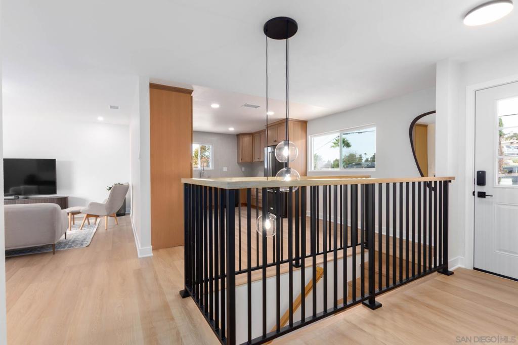 361 E E Indian Rock Rd