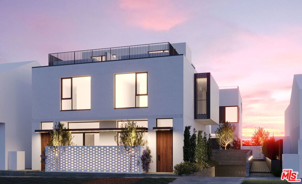 Photo of 734 12th Street, Santa Monica, CA 90402 (MLS # 26652483)