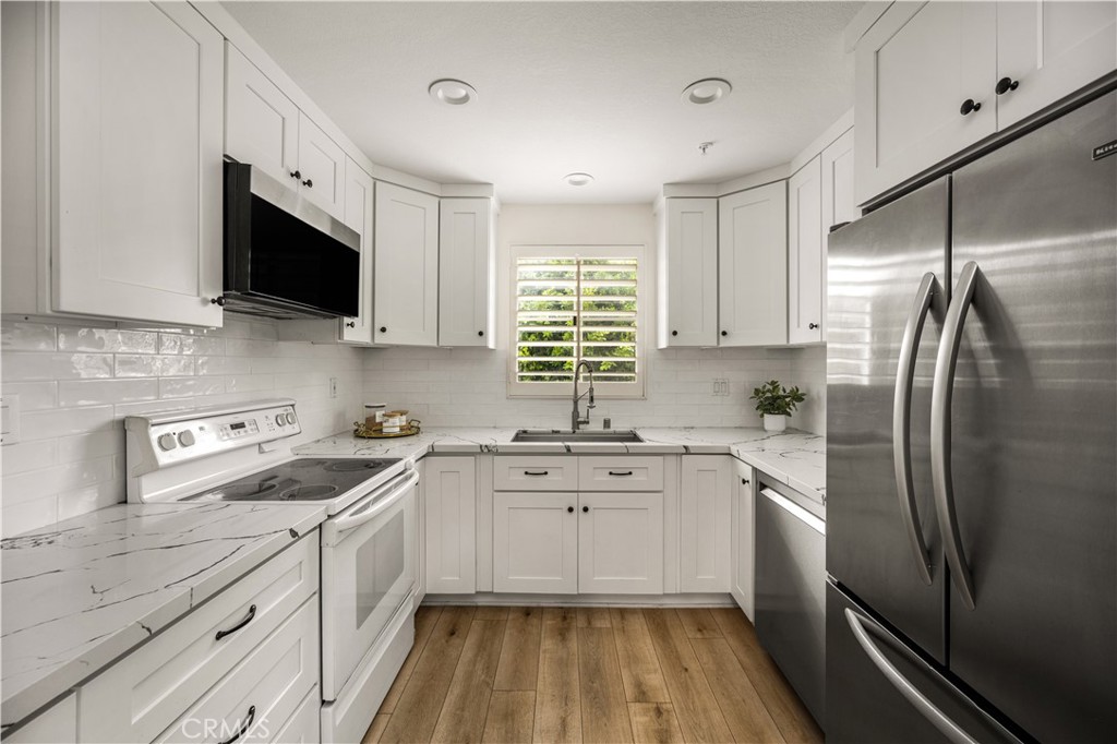 181 S Cross Creek Road