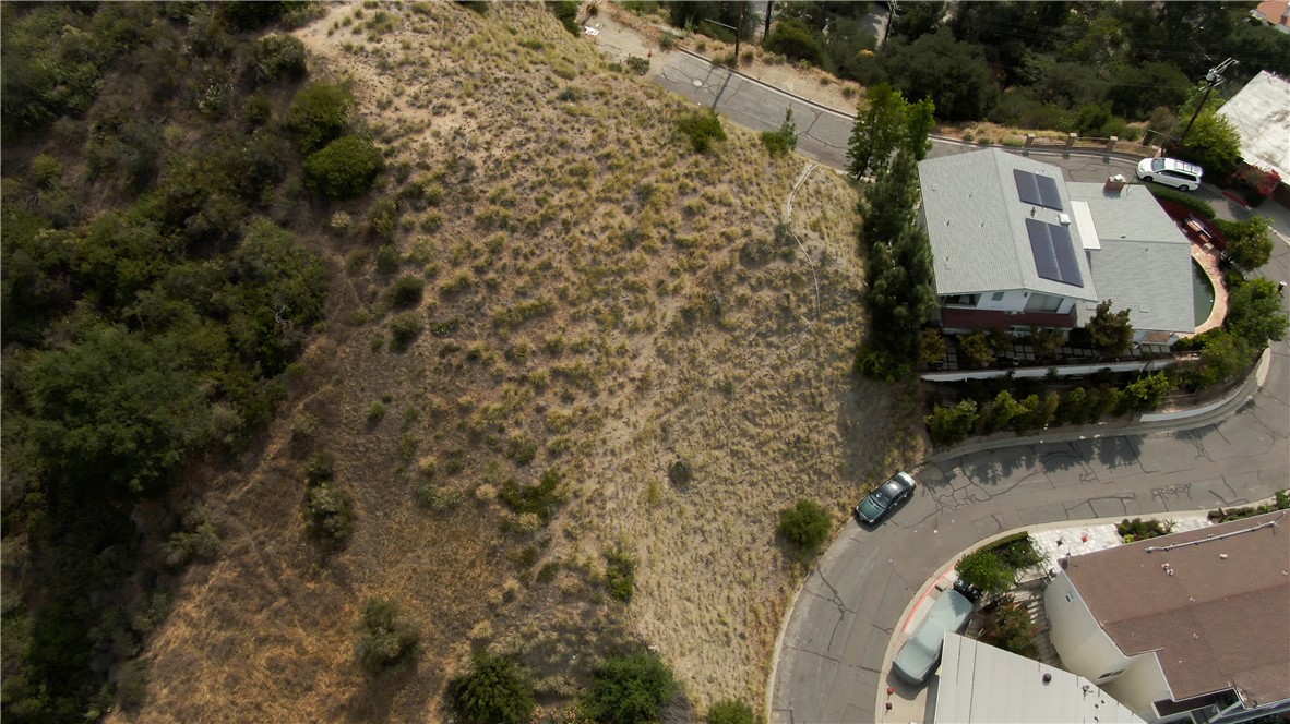 Looking for land to build on, this is the lot with views and is over 5388 sq. ft. Zoned residential in City of Glendale. Downslope hillside lot with amazing
views. Follow I-210 W and CA-134 E to Harvey Dr in Glendale. Take exit 9A from CA-134 E,Continue on Harvey Dr. Take E Glenoaks Blvd to Pennerton Dr GO
DIRCET!!