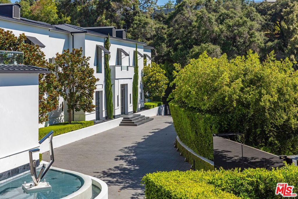 10701 Bellagio Road