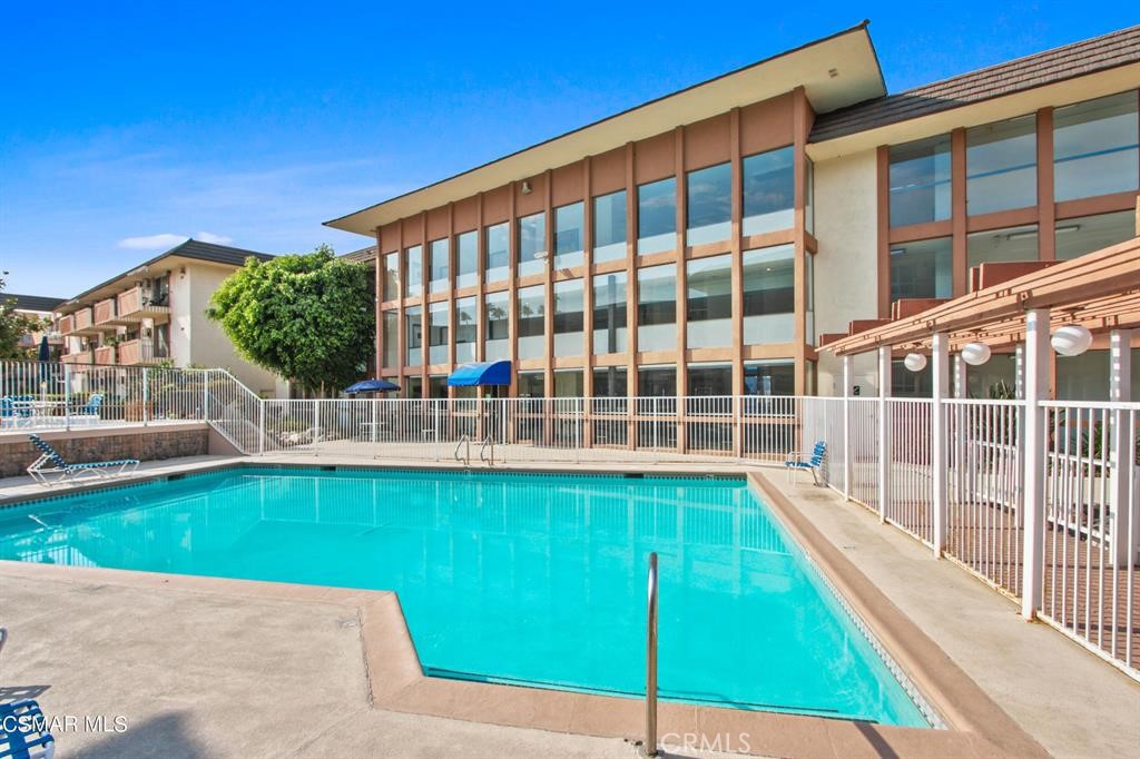 5585 E Pacific Coast Highway 154