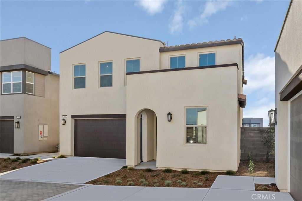 4806 Milkweed Court
