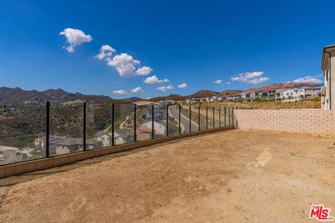 Tiny photo for 21166 Canyon View Place, Chatsworth, CA 91311 (MLS # 25585659)