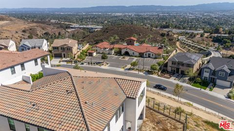 Tiny photo for 21166 Canyon View Place, Chatsworth, CA 91311 (MLS # 25585659)