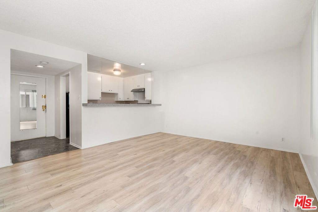 8148 Redlands Street 104