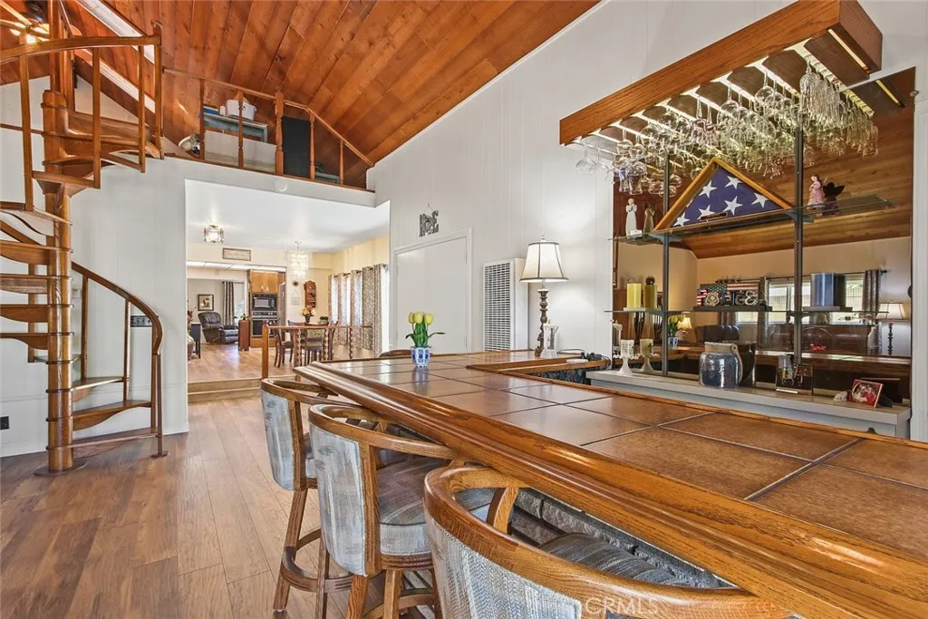 Long Beach, California 90808, United States, 3 Bedrooms Bedrooms, ,2 BathroomsBathrooms,Residential,Active,168925