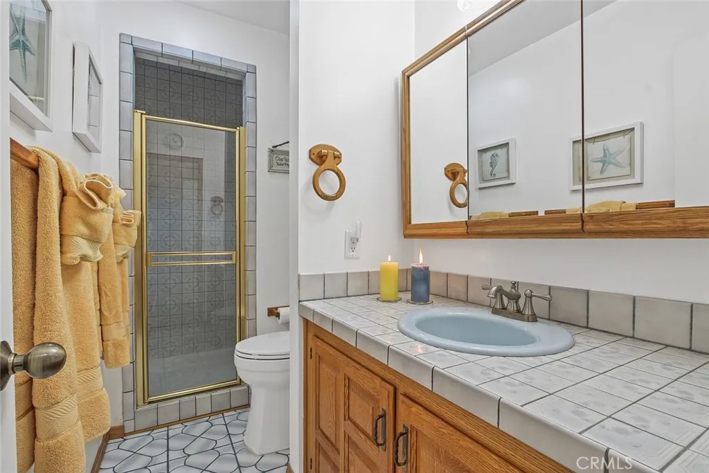 Long Beach, California 90808, United States, 3 Bedrooms Bedrooms, ,2 BathroomsBathrooms,Residential,Active,168925