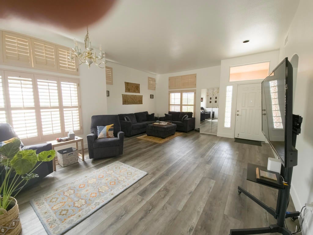 37616 Eveningside Road