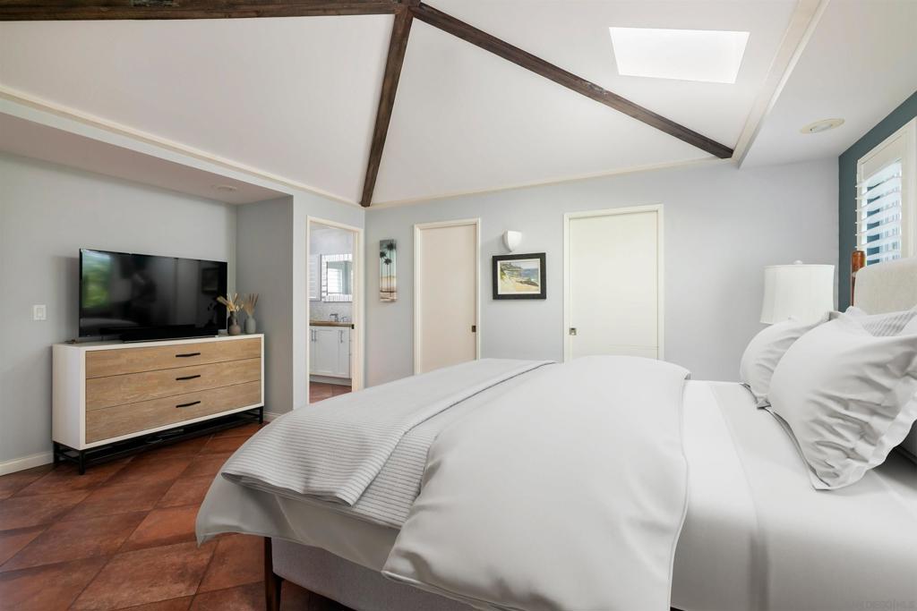 La Jolla - Residential Lease