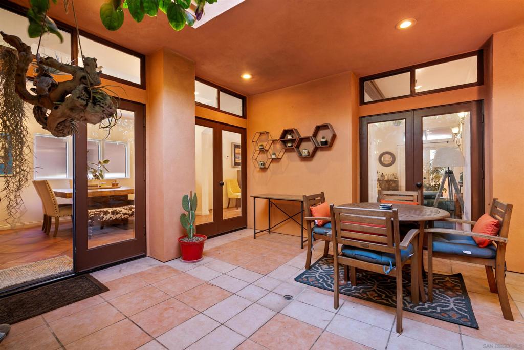 La Jolla - Residential Lease