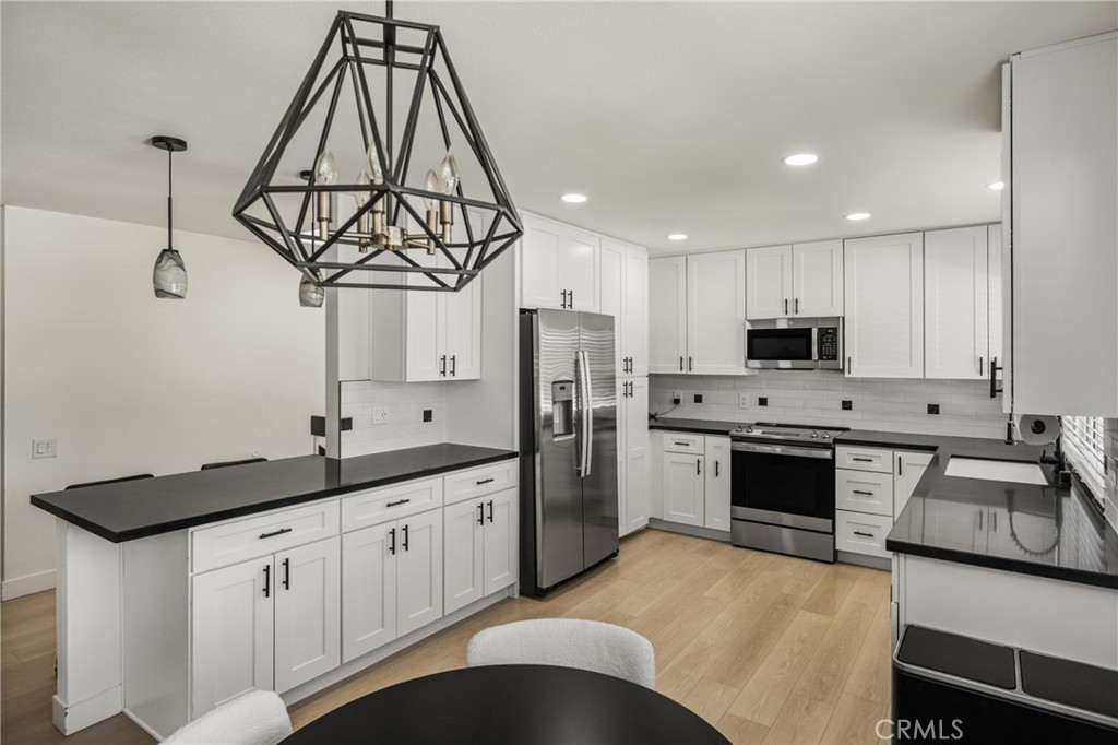 23292 Caminito Andreta