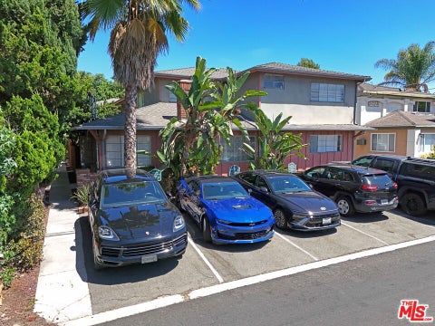 Photo of 12827 Kling Street, Los Angeles, CA 91604 (MLS # 26876151)