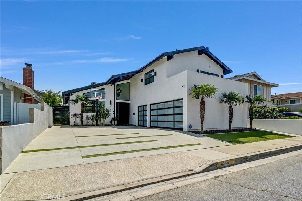 Photo of 4388 Fir Avenue, Seal Beach, CA 90740 (MLS # PW26066916)