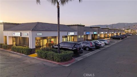 Photo of 1235 110 Indiana Court, Redlands, CA 92374 (MLS # IG26045043)