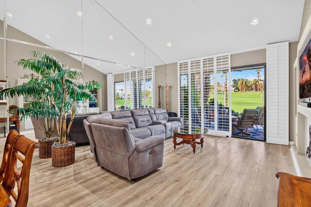 76184 Sweet Pea Way