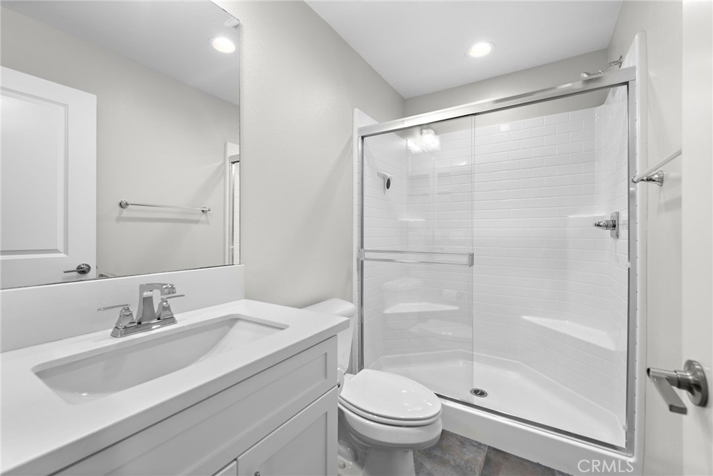 Verandas (ESVERA) - Residential Lease