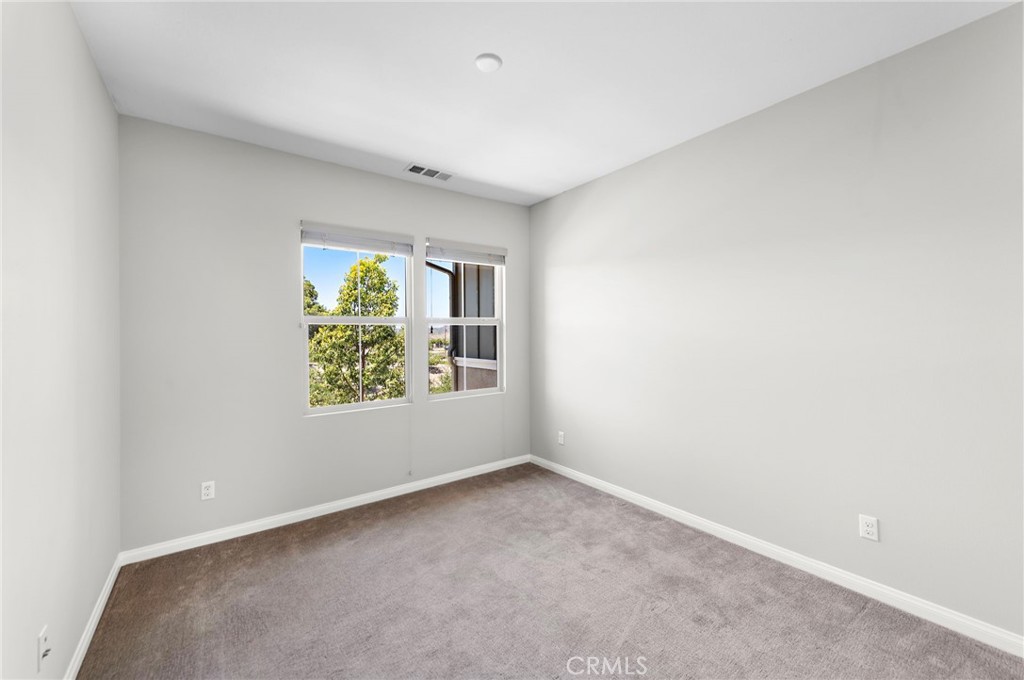 Verandas (ESVERA) - Residential Lease