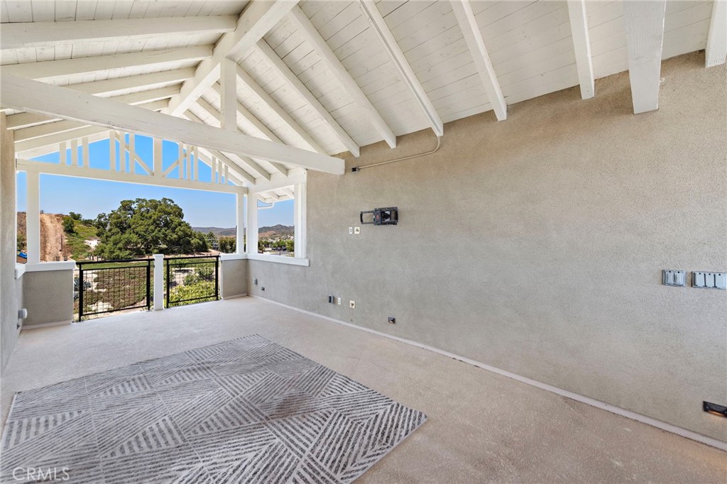 Verandas (ESVERA) - Residential Lease