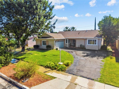 Photo of 8518 Fullbright Avenue, Winnetka, CA 91306 (MLS # SR26180257)