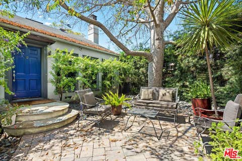 Photo of 449 Westbourne Drive, West Hollywood, CA 90048 (MLS # 26873337)