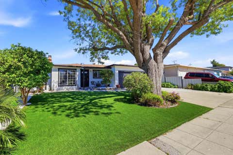 Tiny photo for 780 San Pablo Avenue, Sunnyvale, CA 94085 (MLS # ML82048243)