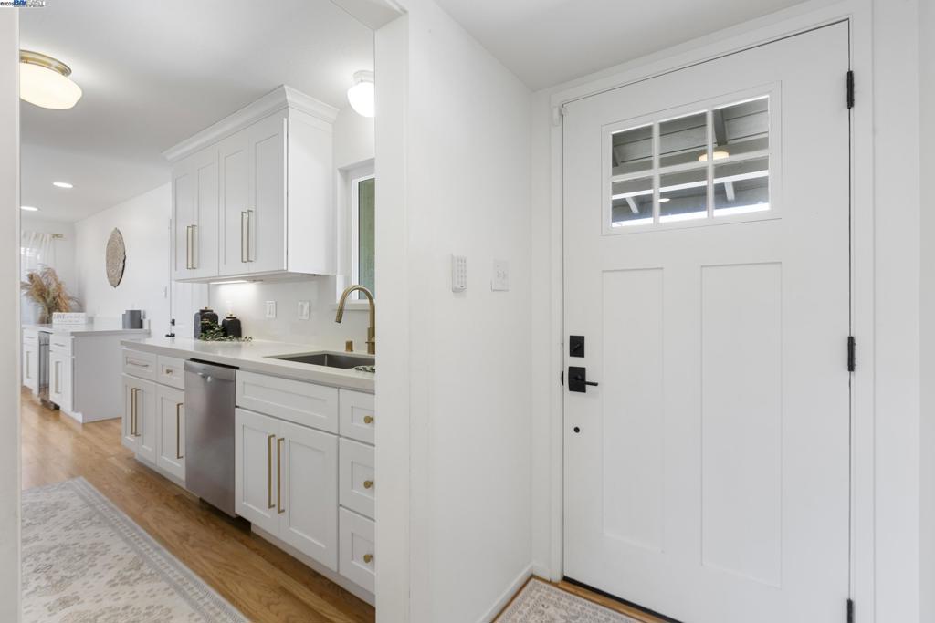 HOLBROOK HEIGHTS - Residential