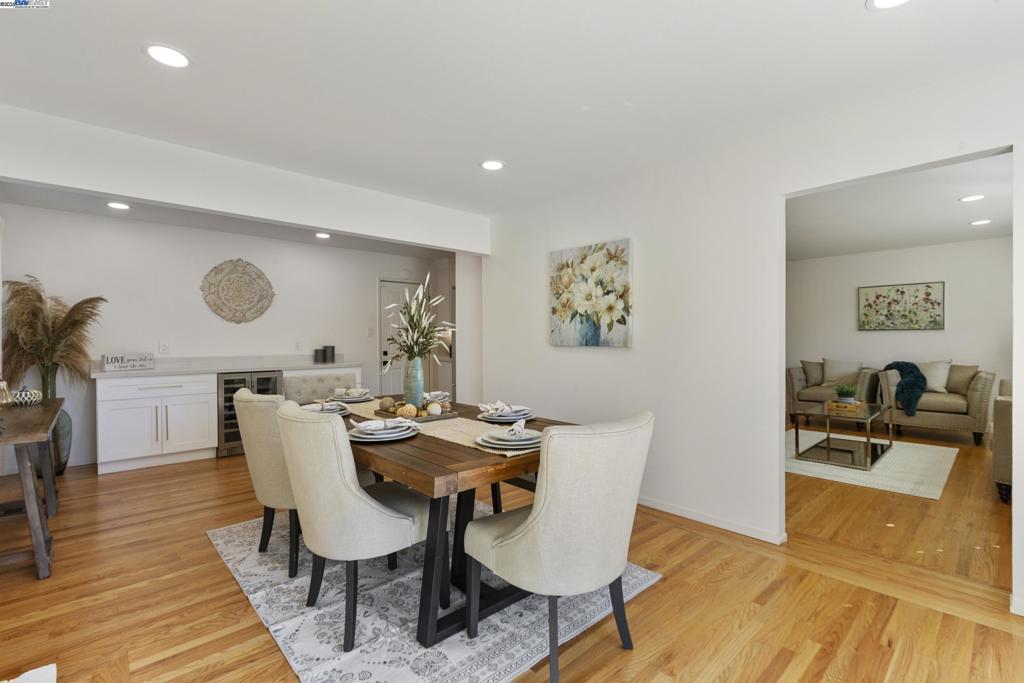 HOLBROOK HEIGHTS - Residential