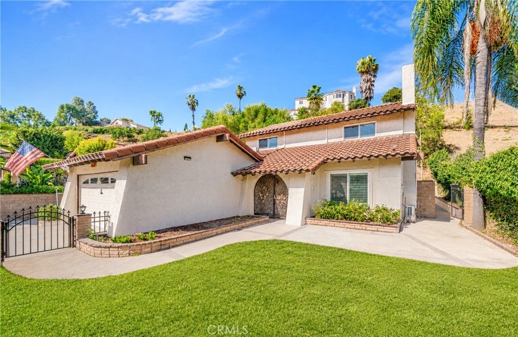 1902 Kiowa Crest Drive
