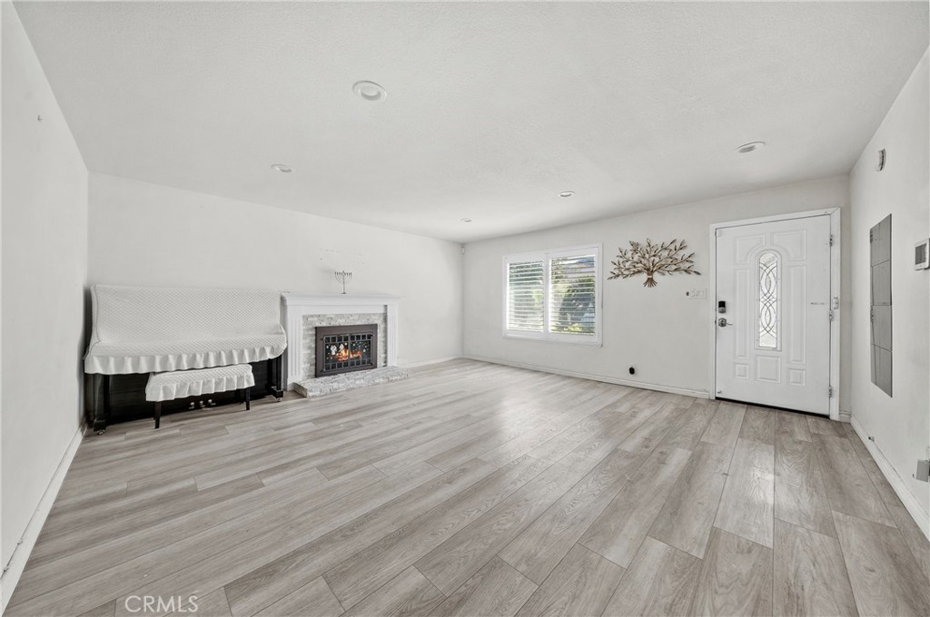 1902 Kiowa Crest Drive