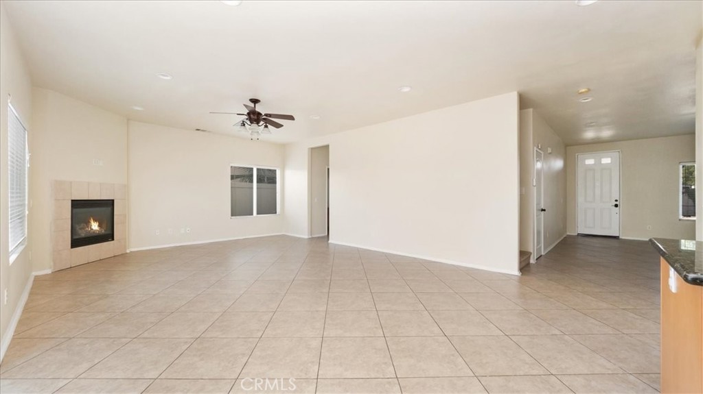 703 W Margarita Street