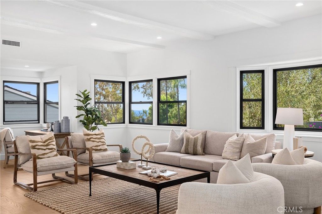 Photo of 495 El Camino Del Mar, Laguna Beach, CA 92651 (MLS # LG26109905)