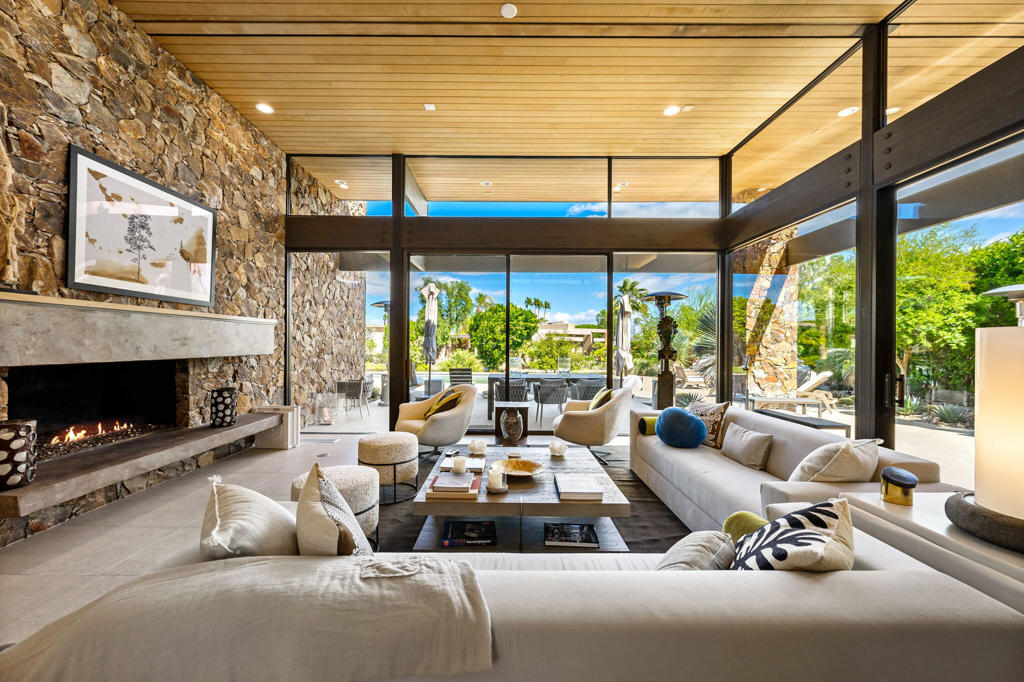 74586 Palo Verde Drive