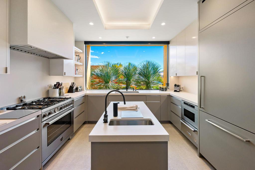 74586 Palo Verde Drive