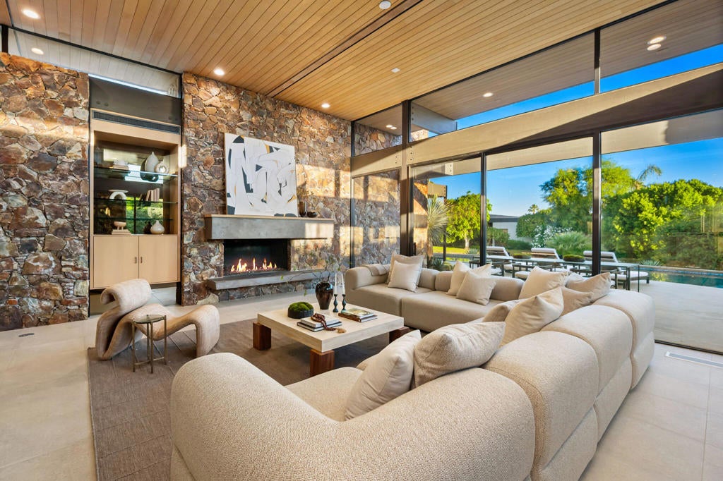 74586 Palo Verde Drive