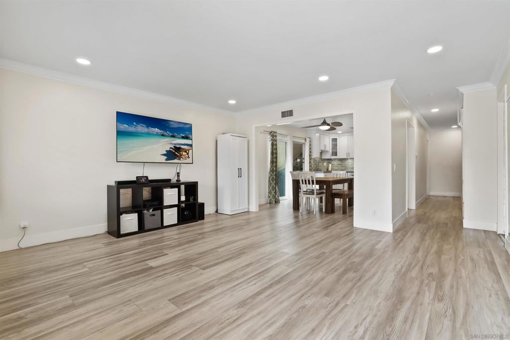 335 Santa Barbara Street