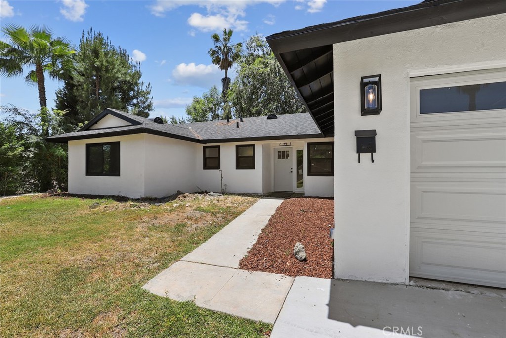 Properties 3 311 Roundabout Drive