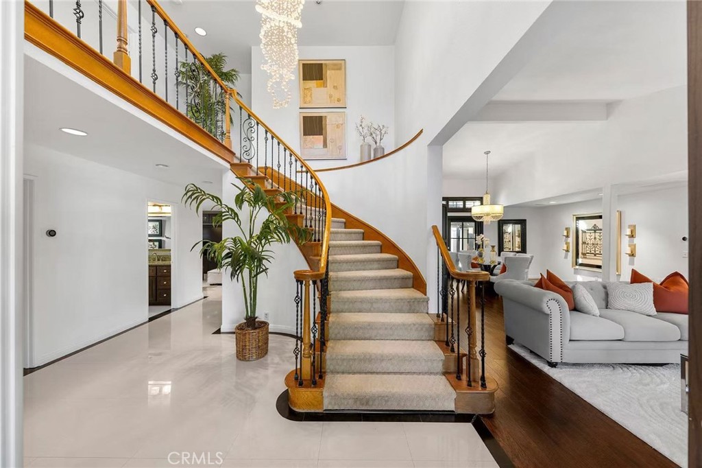 1111 Camino Del Cerritos