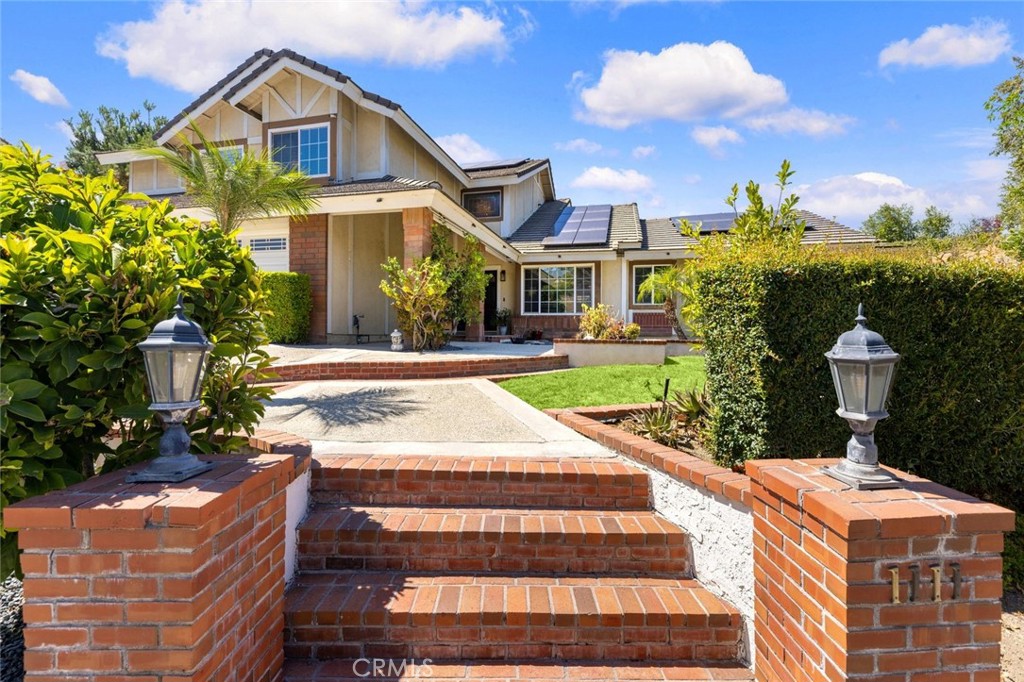 1111 Camino Del Cerritos